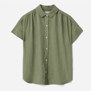 Everlane Olive Japanese GoWeave Short Sleeve Square Shirt